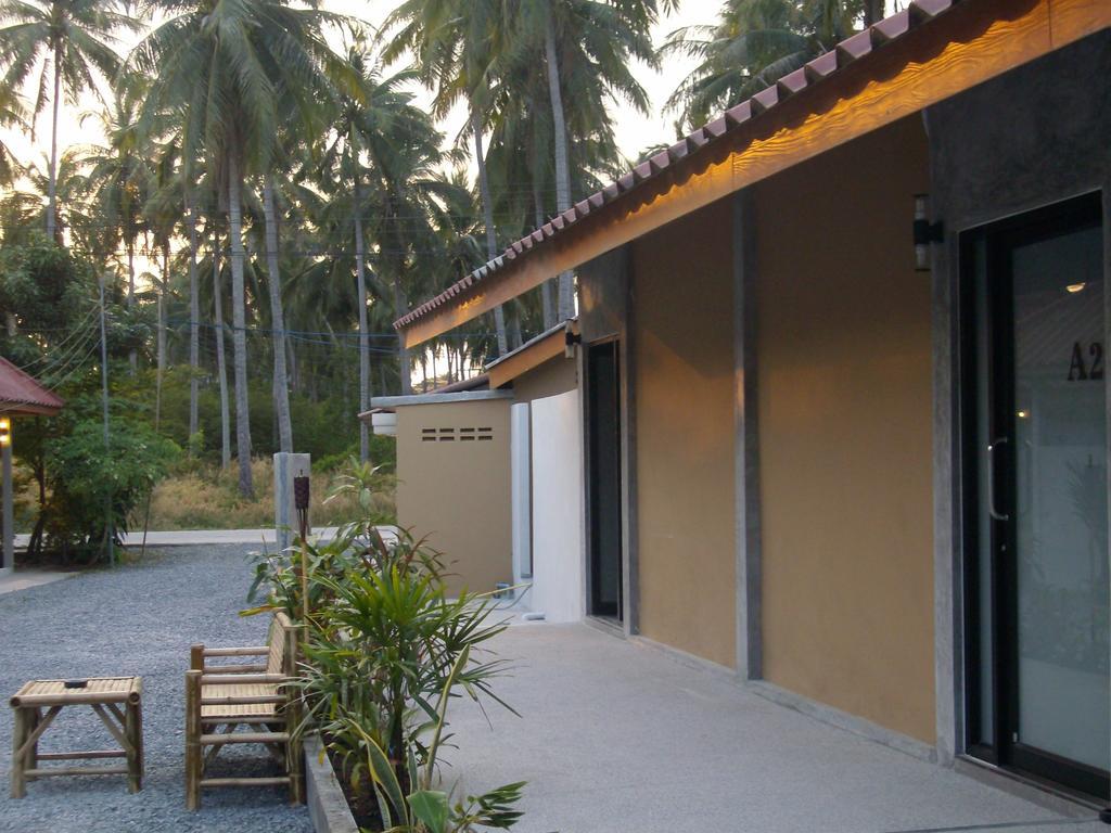 Blue Midnight Hostel Ko Pha Ngan Bagian luar foto