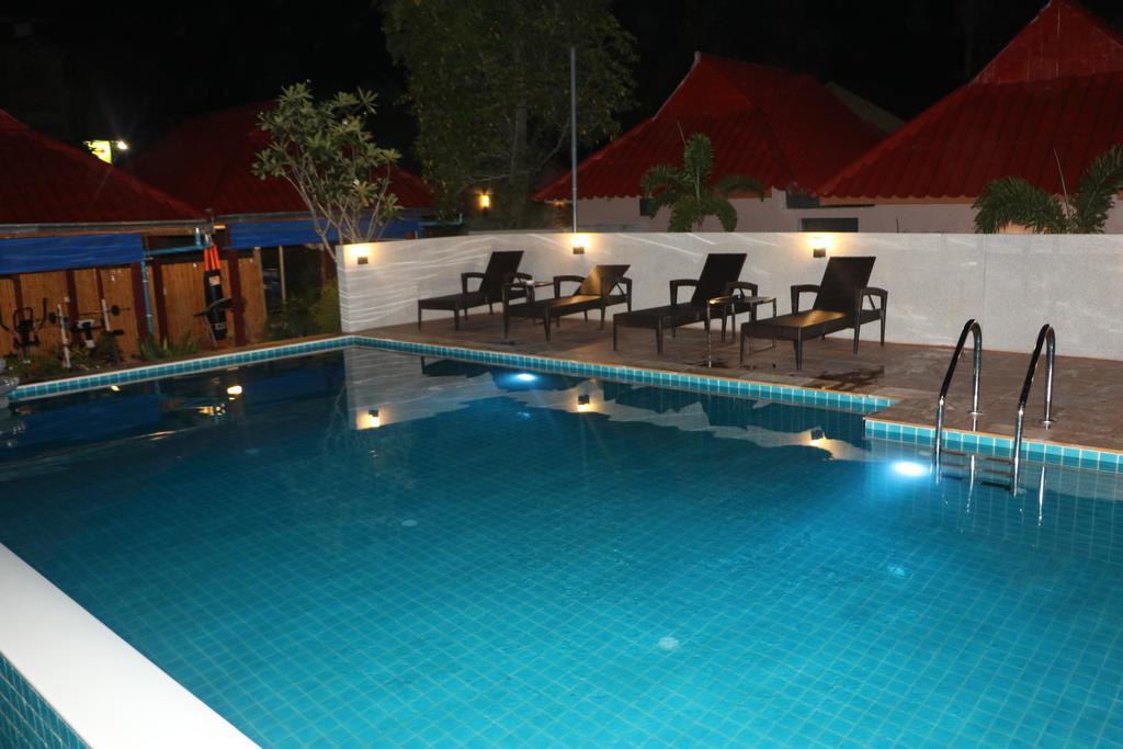 Blue Midnight Hostel Ko Pha Ngan Bagian luar foto