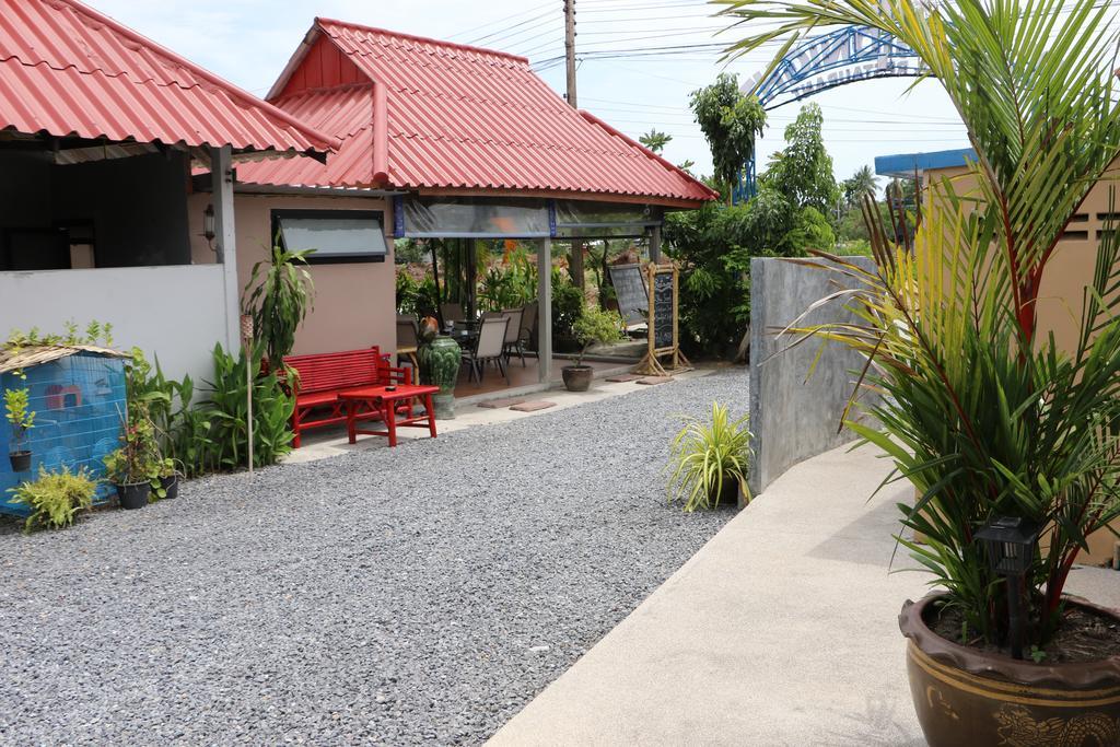 Blue Midnight Hostel Ko Pha Ngan Bagian luar foto